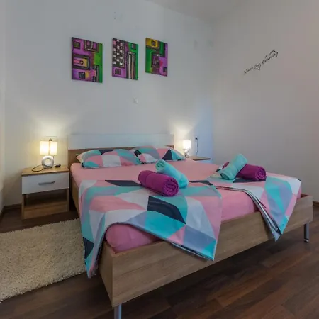 Apartment Lena
