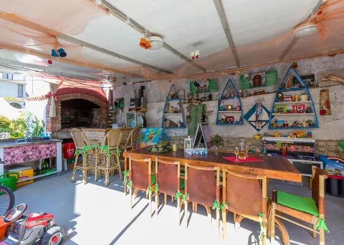 Lena * קריקווניצה