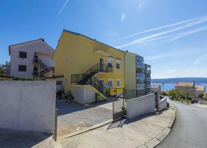 Apartament Lena